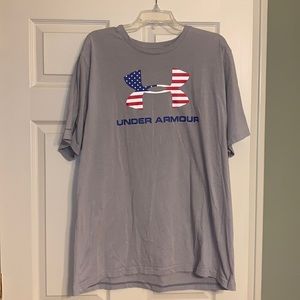 UNDER ARMOUR T-Shirt